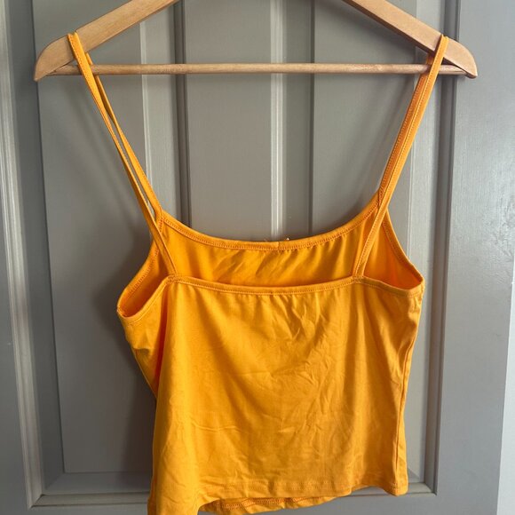 Graphic Tank - Picture 2 of 3